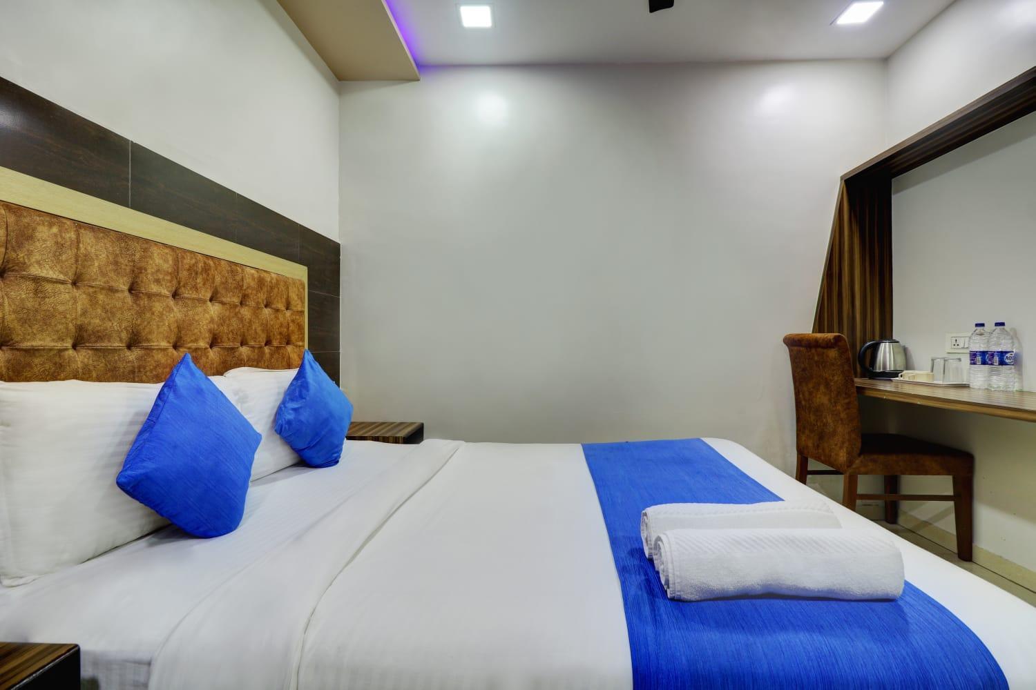 Hotel New Blue Sapphire Residency Мумбаи Номер фото