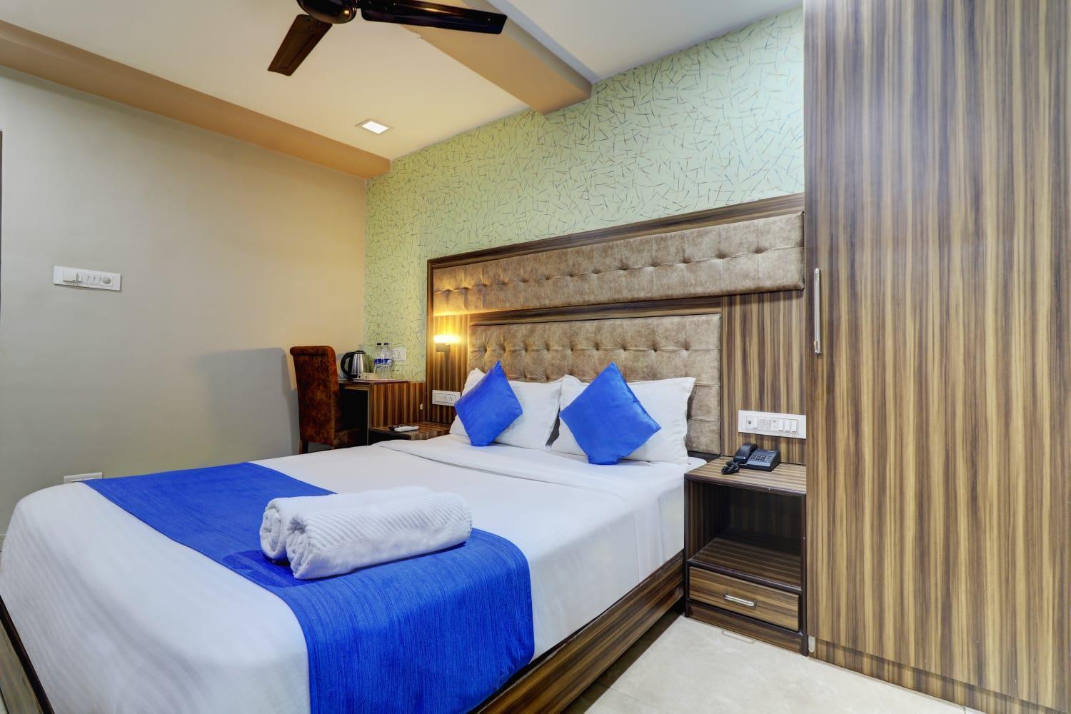 Hotel New Blue Sapphire Residency Мумбаи Экстерьер фото
