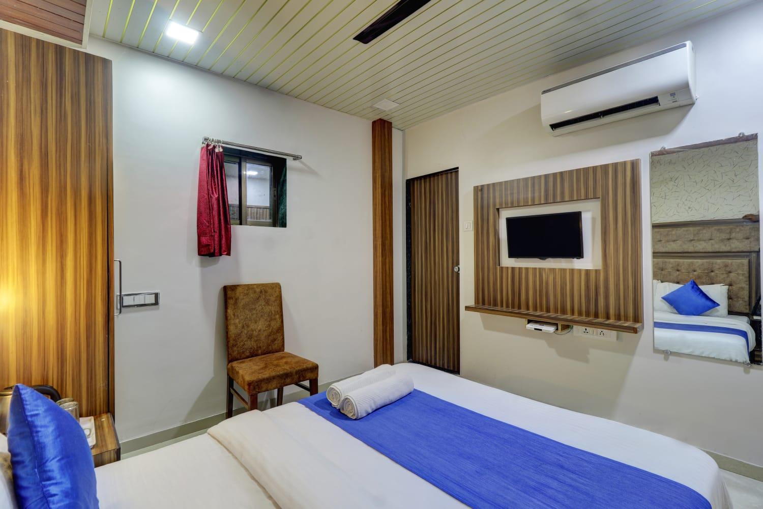 Hotel New Blue Sapphire Residency Мумбаи Экстерьер фото