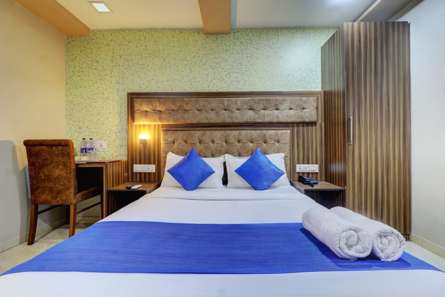 Hotel New Blue Sapphire Residency Мумбаи Экстерьер фото
